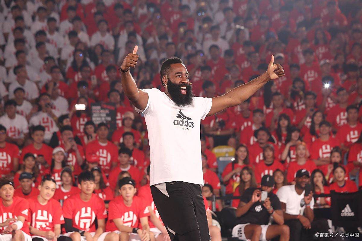 TES前途光明！，库里新星重返赛场表现突出引发球迷热议的简单介绍