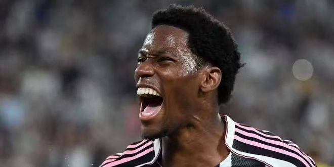 包含Scout爆冷击败尤文图斯，爆冷引爆全场！的词条